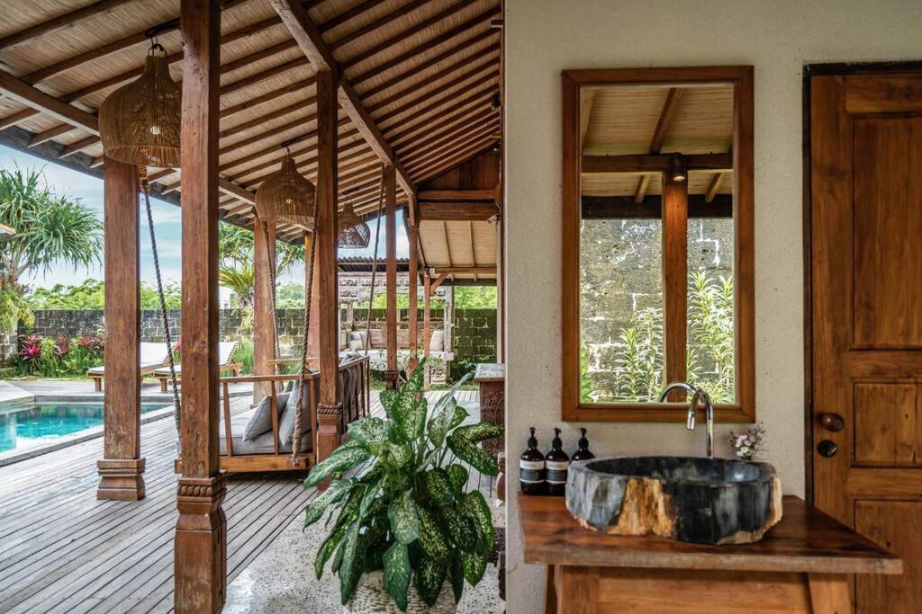 The Padang Villa Jungle Escape 5 Mins Drive From Uluwatu'S Beaches Екстер'єр фото