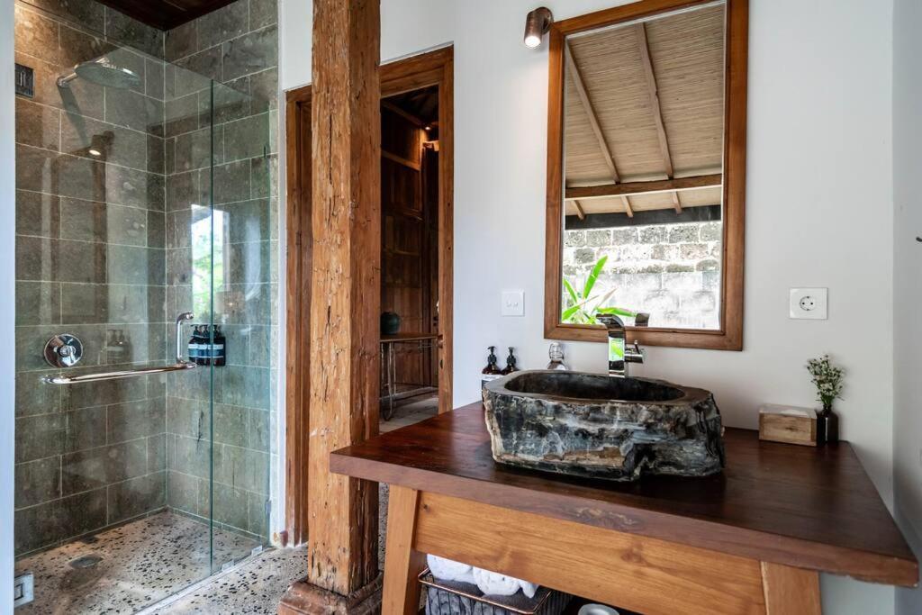 The Padang Villa Jungle Escape 5 Mins Drive From Uluwatu'S Beaches Екстер'єр фото